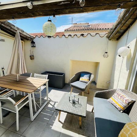Ferienwohnung Le Confidentiel - Terrasse Et Garage Prive Nîmes Exterior foto